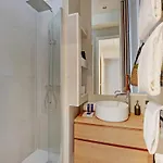 Superbe Haussmannien 4br 10p Parc Monceau *