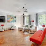 Apartment Superbe Haussmannien 4br 10p Parc Monceau