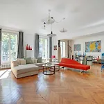 Superbe Haussmannien 4br 10p Parc Monceau *