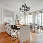 Apartment Superbe Haussmannien 4br 10p Parc Monceau Paris