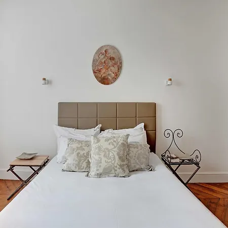 Apartment Superbe Haussmannien 4br 10p Parc Monceau