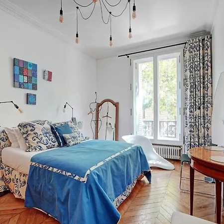 Superbe Haussmannien 4br 10p Parc Monceau Apartment Paris
