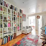 Superbe Haussmannien 4br 10p Parc Monceau Parigi